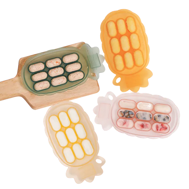 haakaa-plateau-pur-e-ananas-en-silicone-avec-fentes-et-tiquettes image 1