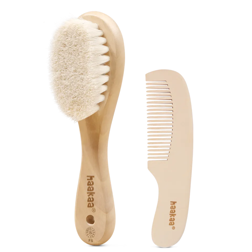 brosse-pour-b-b-en-laine-de-mouton-haakaa image 1