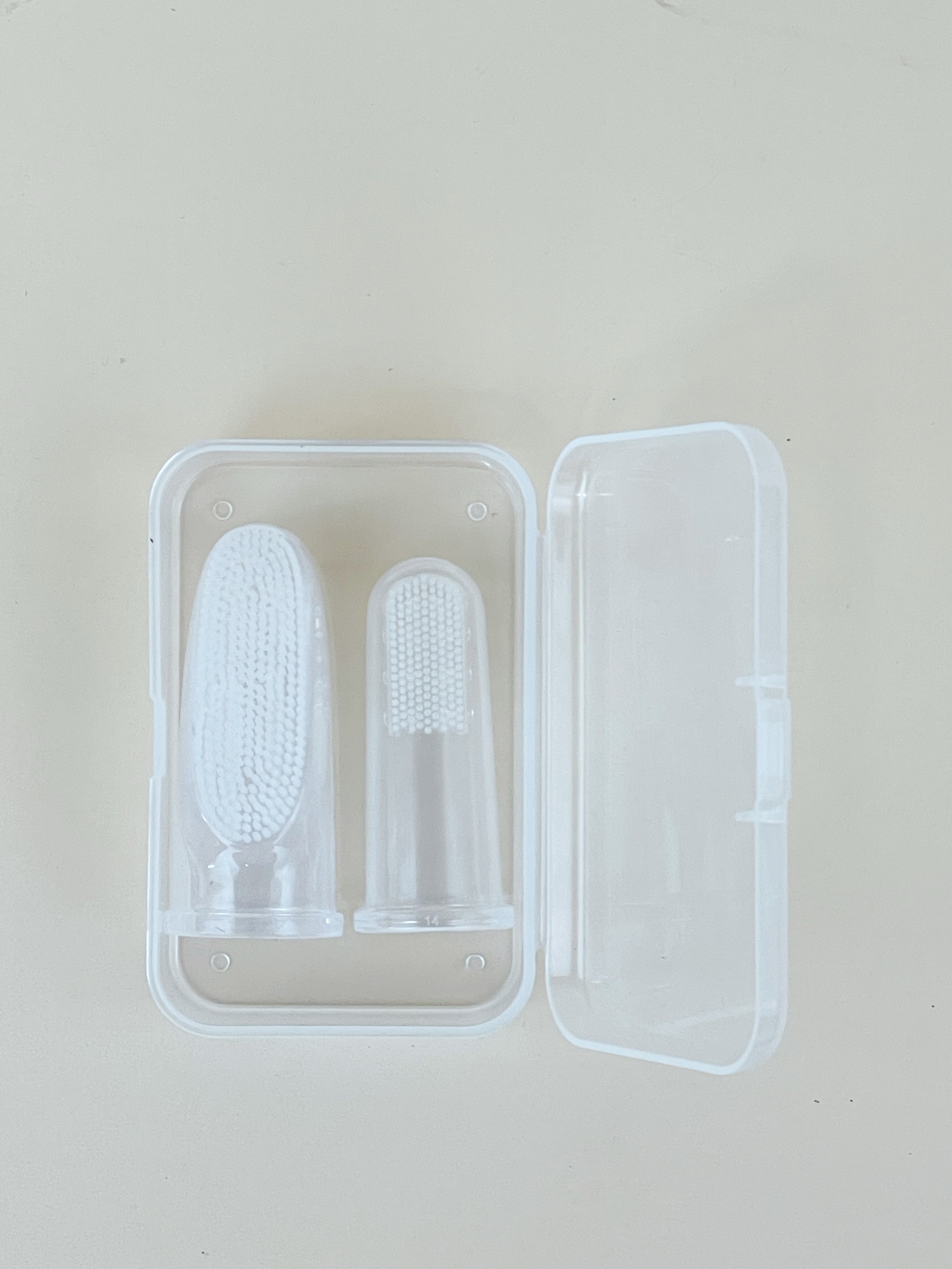 brosse-doigt-haakaa-en-silicone-pour-b-b-lot-de-2-petite-et-grande image 3