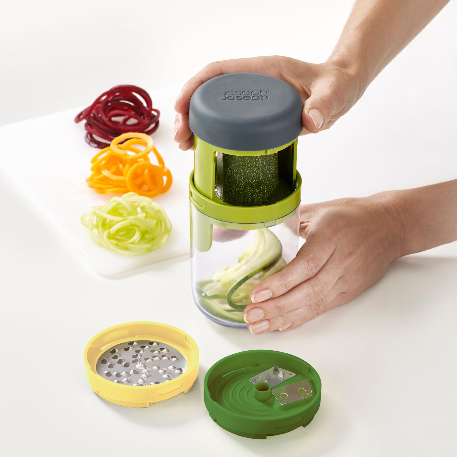 joseph-joseph-spiro-spiraliseur-coupe-l-gumes-main-3-r-pes-vert image 3