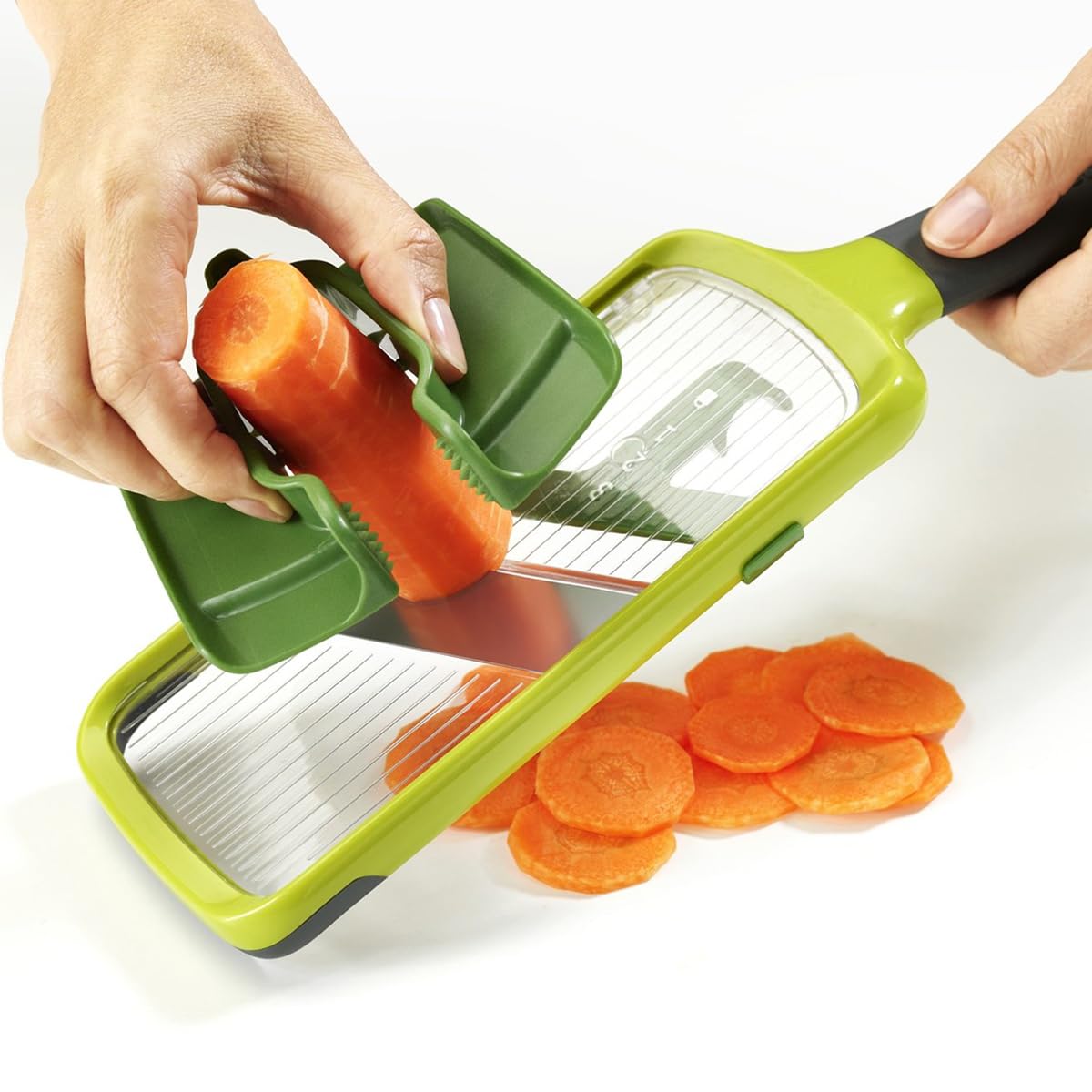 joseph-joseph-multi-grip-mandoline-avec-3-paisseurs-et-grip-alimentaire-de-pr-ci image 3