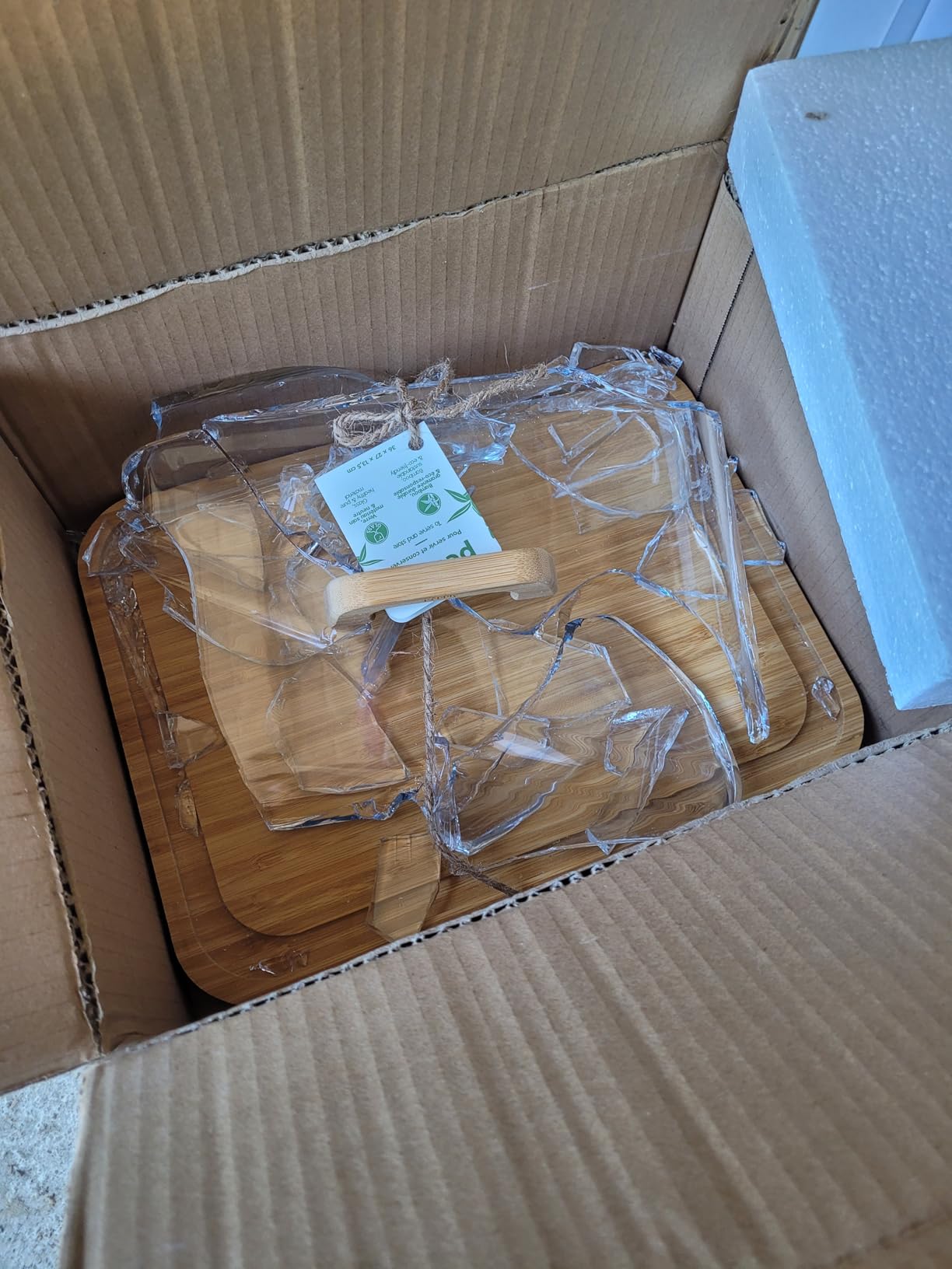 Très jolie, mais fragile
