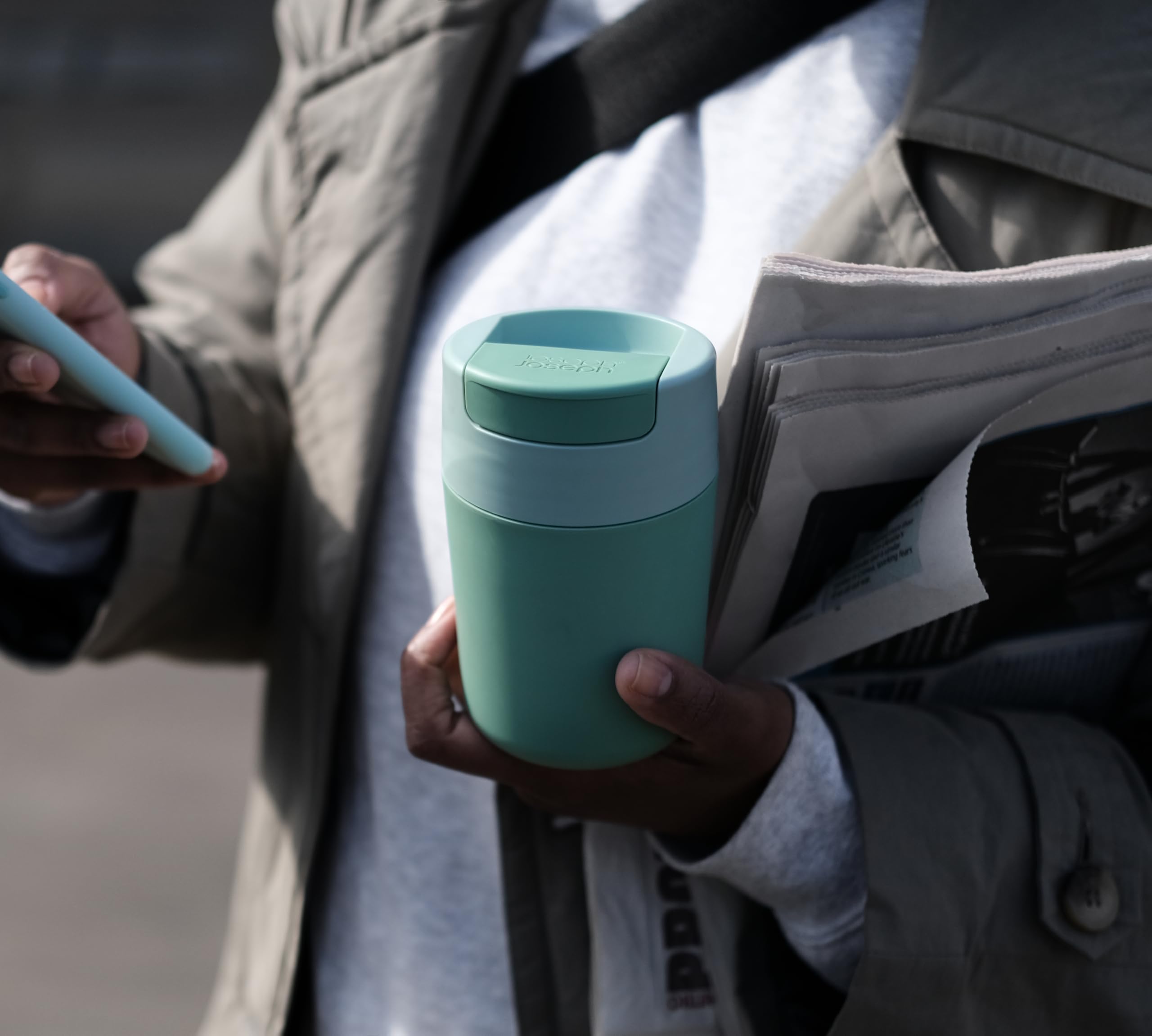 joseph-joseph-sipp-travel-mug-avec-couvercle-tanche-rabattable-340-ml-vert image 3