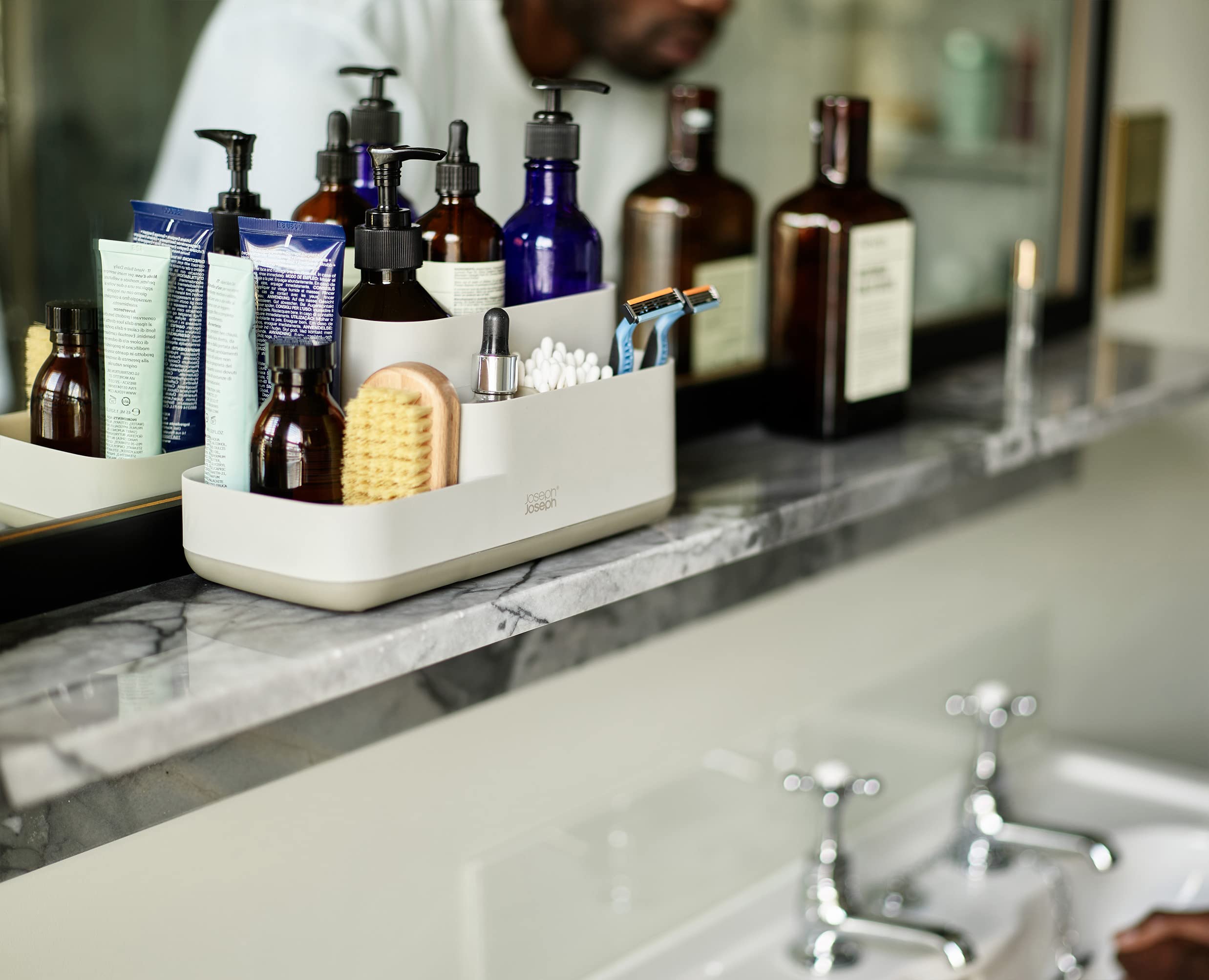 joseph-joseph-easystore-caddy-de-rangement-pour-accessoires-de-salle-de-bains-cr image 4