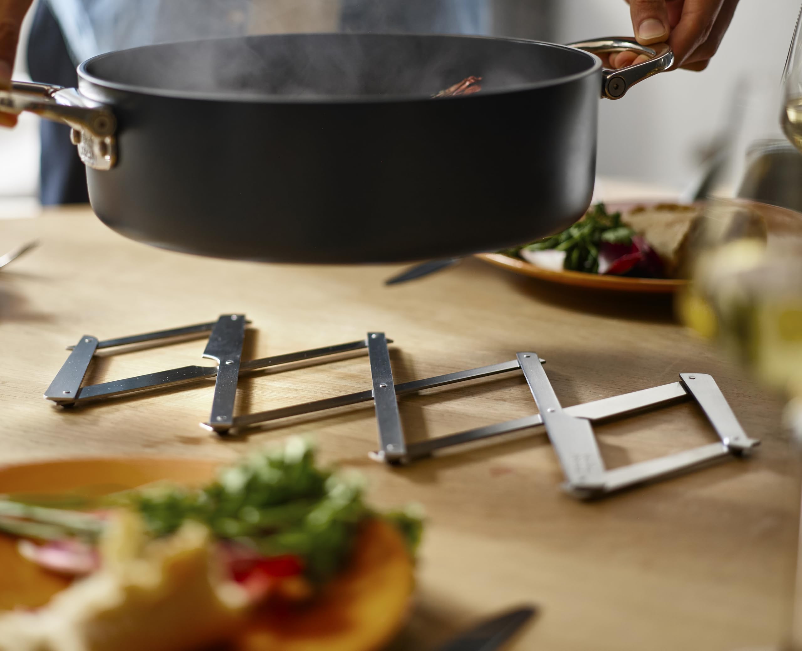 joseph-joseph-space-dessous-de-plat-extensible-et-pliable-en-acier-inoxydable-r- image 4