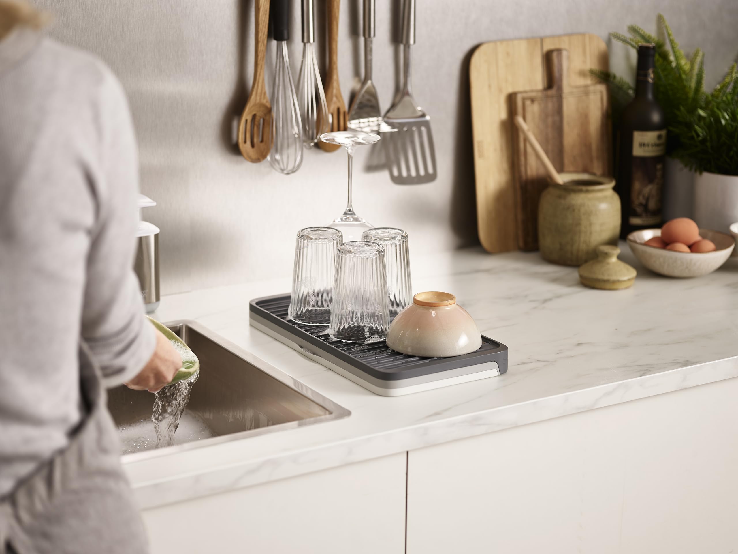 joseph-joseph-gouttoir-extensible-tier-gris-2-niveaux image 6