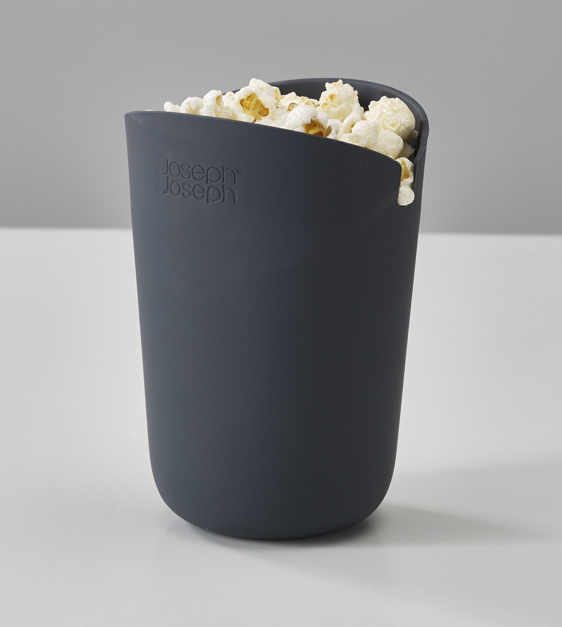 joseph-joseph-m-cuisine-set-de-2-cornets-popcorn-micro-ondes-en-silicate-orange- image 7