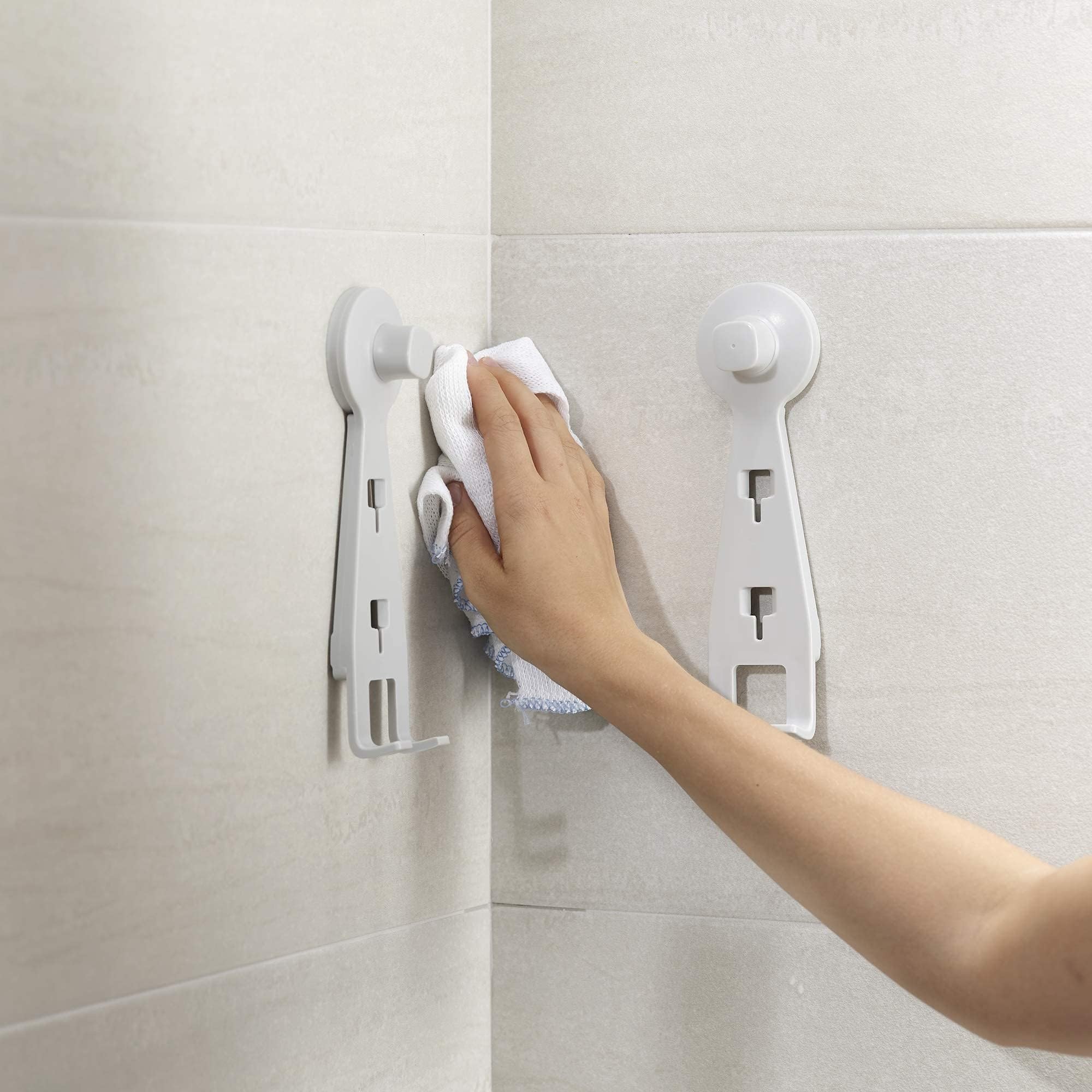 joseph-joseph-easystore-panier-de-douche-d-angle-auto-drainant-lot-de-2-blanc-70 image 3