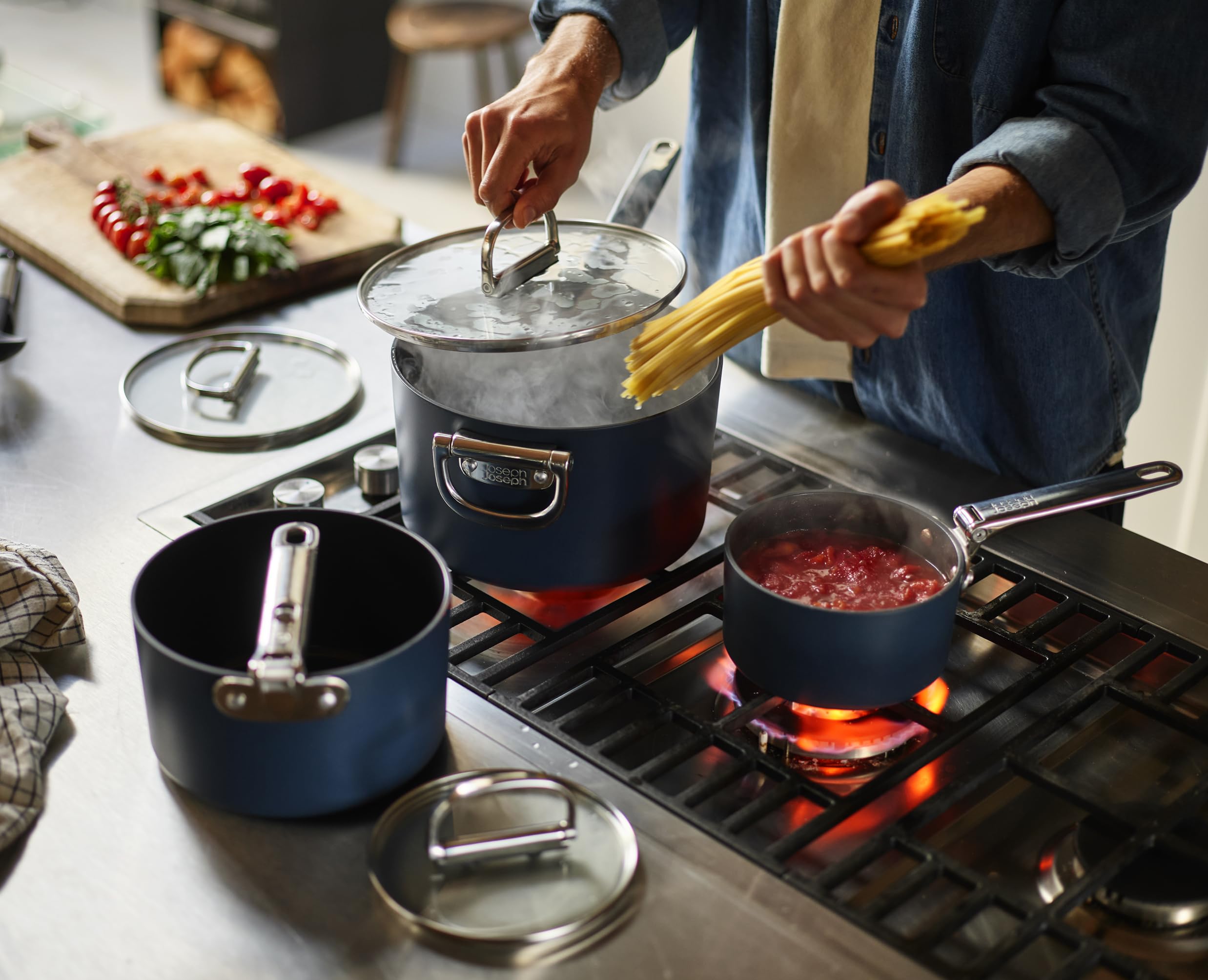 joseph-joseph-space-casserole-15cm-avec-couvercle-poign-e-pliable-compatible-ind image 6