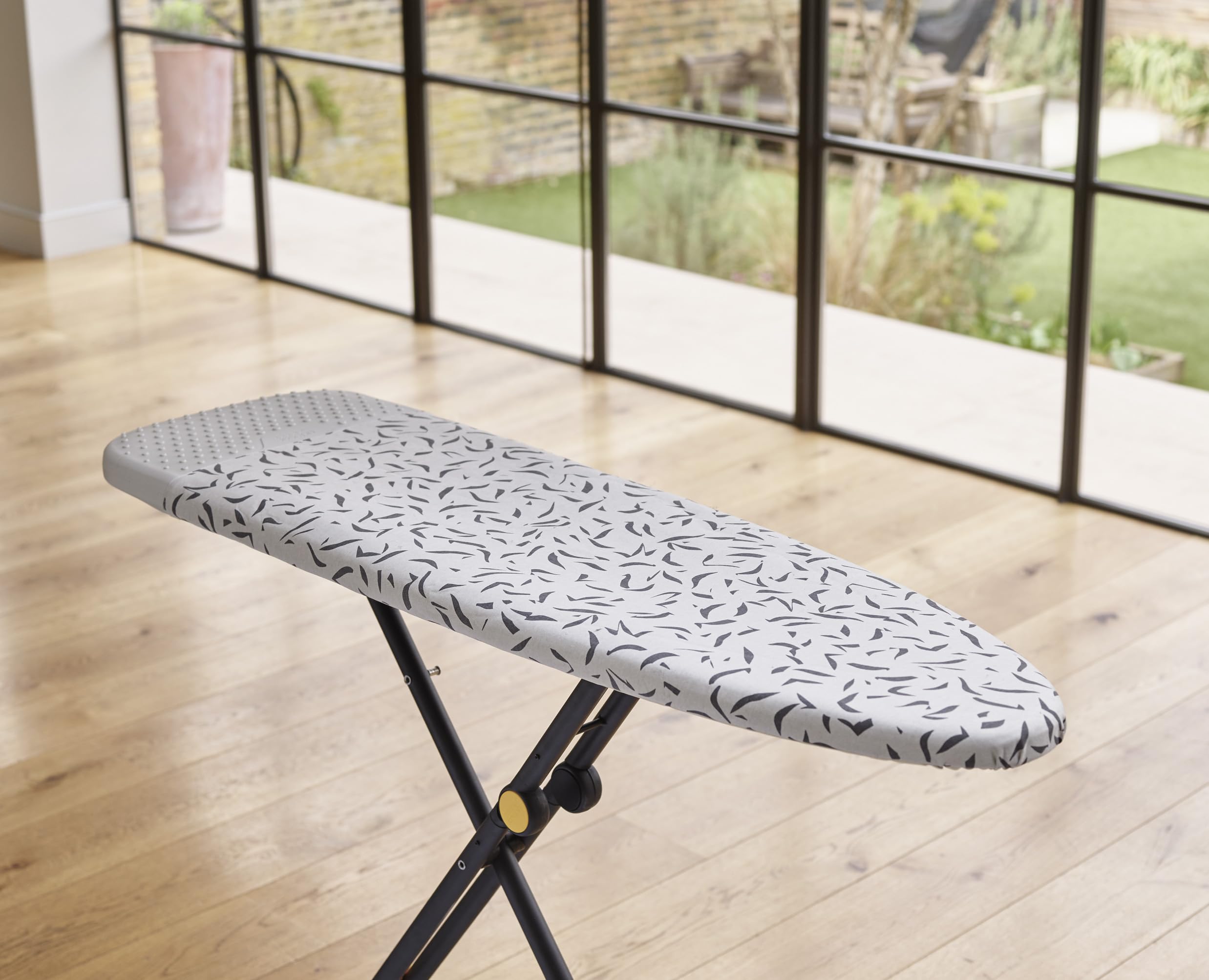 joseph-joseph-glide-plus-table-repasser-130-x-38-cm-avec-pieds-compacts-r-glable image 5