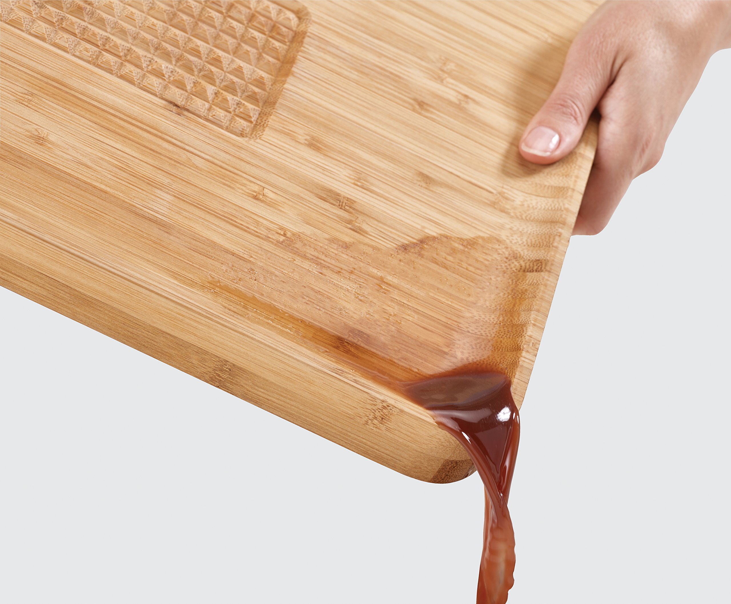 joseph-joseph-cut-carve-planche-d-couper-en-bambou-naturel-avec-grip-central-et- image 6
